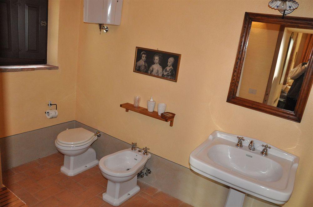 Borgo Castelvecchi Residenza Depoca Hotel Radda in Chianti Exterior photo