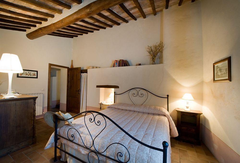 Borgo Castelvecchi Residenza Depoca Hotel Radda in Chianti Exterior photo